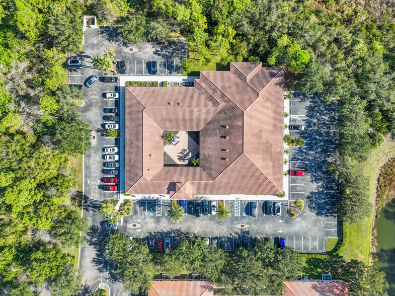 More Photos Of 9009 Town Center Pky, Bradenton Office For Sale