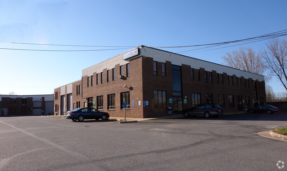 More Photos Of 2929 Eskridge Rd, Fairfax Light Manufacturing For Lease