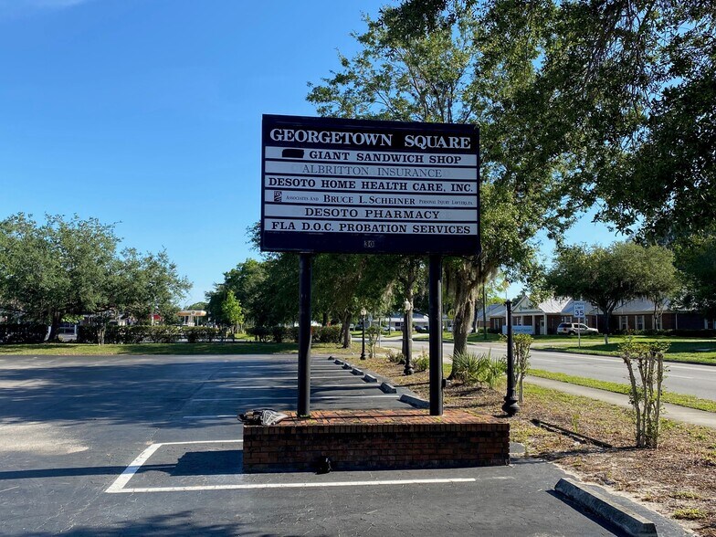 More Photos Of 301 N Brevard Ave, Arcadia Storefront Retail Office For Lease