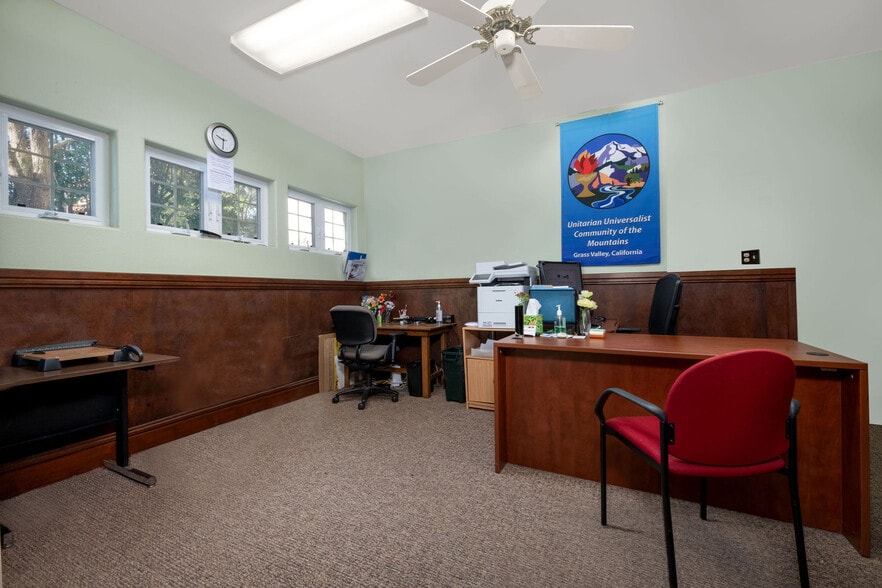 More Photos Of 246 S Church St, Grass Valley Specialty For Lease