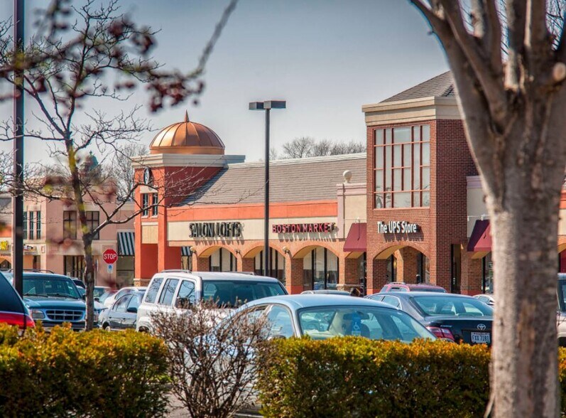 More Photos Of 16601-17125 Chagrin Blvd, Shaker Heights Unknown For Lease