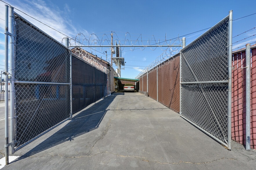 More Photos Of 7800 Fair Oaks Blvd, Fair Oaks Freestanding For Sale