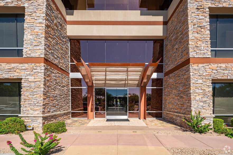 More Photos Of 17015 N Scottsdale Rd, Scottsdale Office For Lease