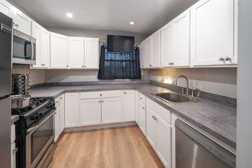 More Photos Of , Watervliet Multifamily For Sale