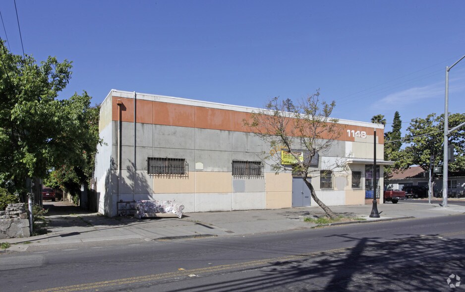 More Photos Of 1148 E San Antonio St, San Jose Warehouse For Sale