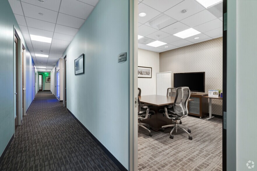 More Photos Of 2029 Century Park E, Los Angeles Coworking Space