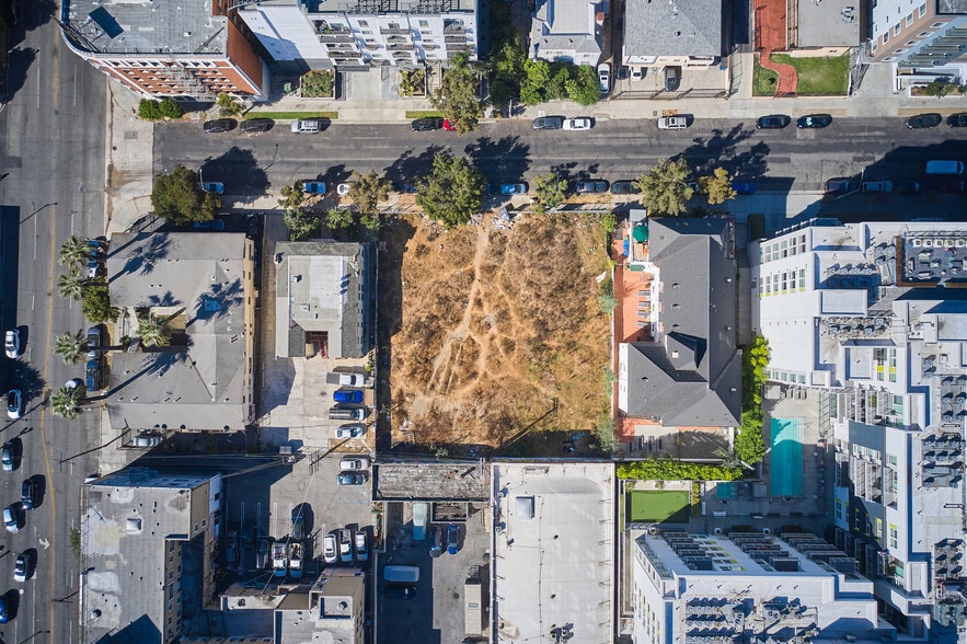 More Photos Of 728 S Manhattan Pl, Los Angeles Land For Sale