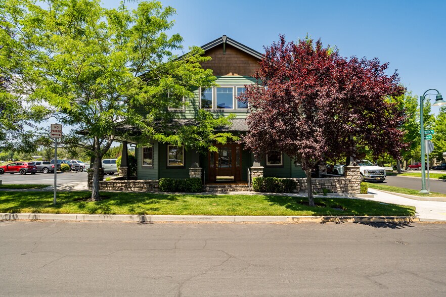 Primary Photo Of 796 SW Bradbury Way, Bend Office For Lease