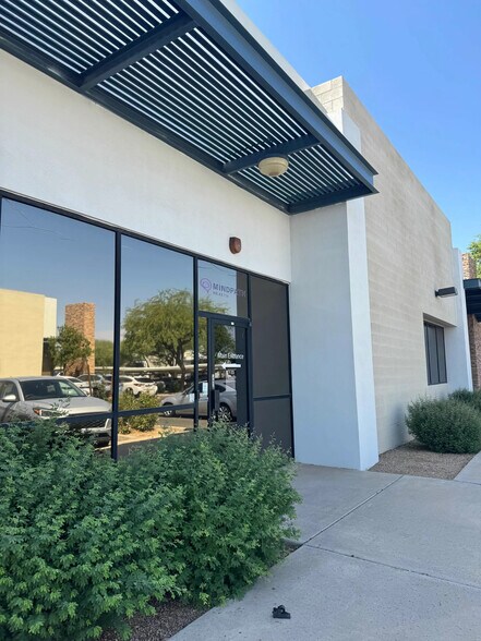 More Photos Of 70 N McClintock Dr, Chandler Medical For Sale