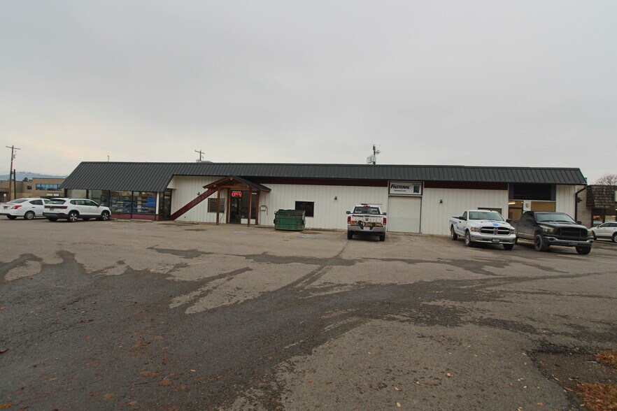 More Photos Of 405 W Idaho St, Kalispell Flex For Sale