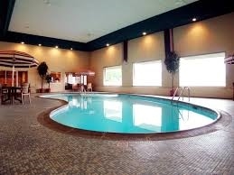 More Photos Of 520 Highway 10 SE, Saint Cloud Hotel For Sale