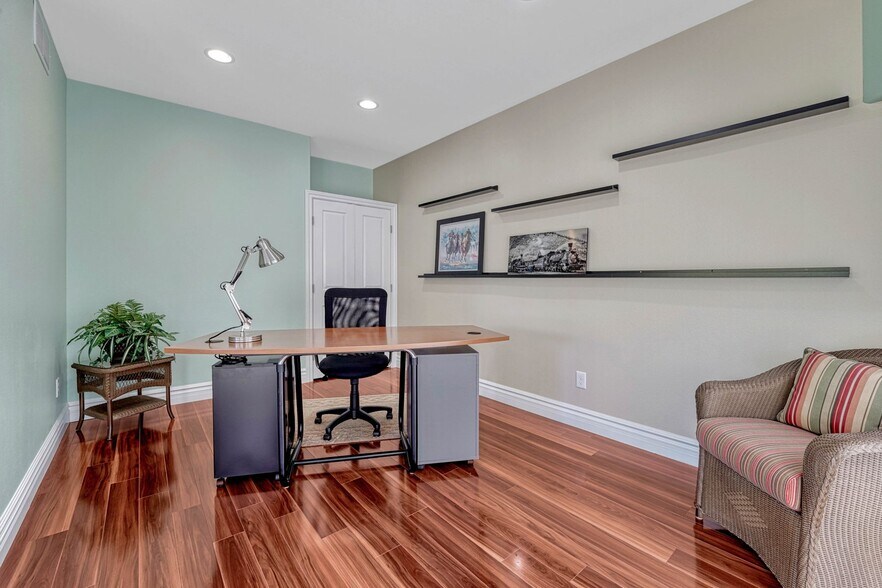 More Photos Of 2532 W Colorado Ave, Colorado Springs Storefront Retail Office For Sale