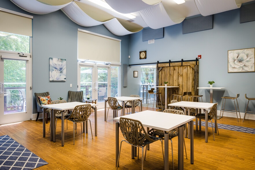 More Photos Of 125-161 S Lexington Ave, Asheville Apartments For Sale
