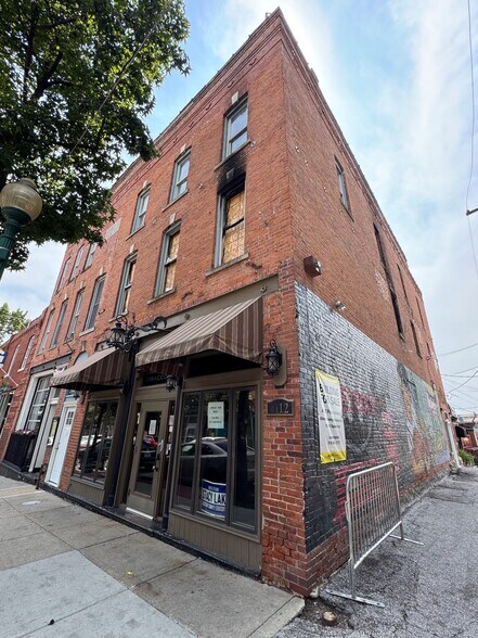 More Photos Of 4112 Pennsylvania Ave, Kansas City Storefront For Sale