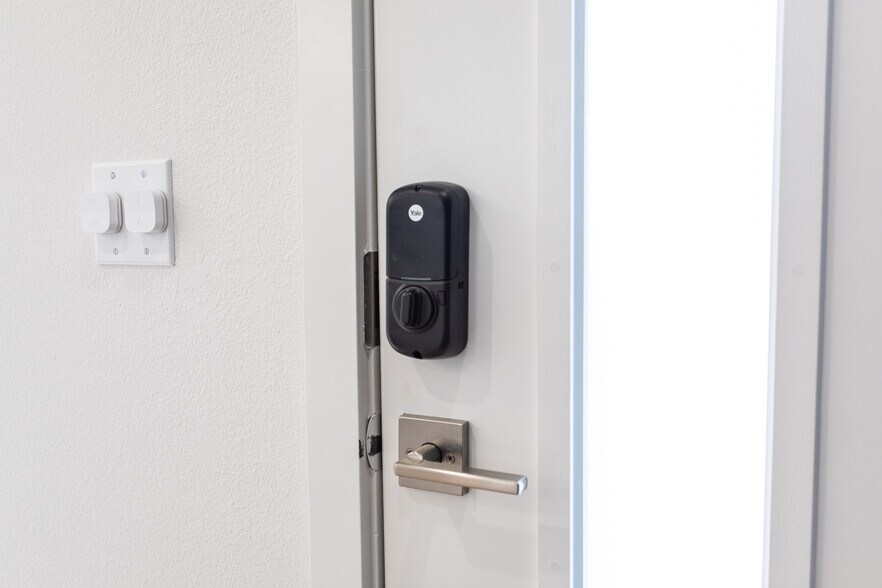 More Photos Of 5115 E Burnside St, Portland Apartments For Sale