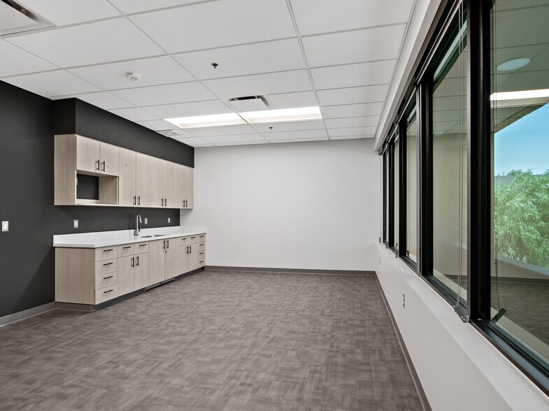 More Photos Of 4812 S Mill Ave, Tempe Medical For Lease