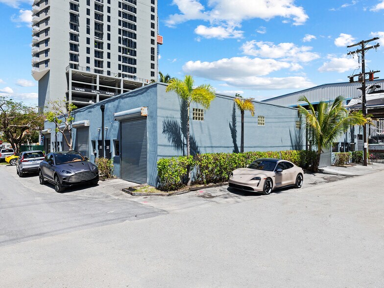 Primary Photo Of 201-207 SW 5th St, Fort Lauderdale Light Manufacturing For Lease