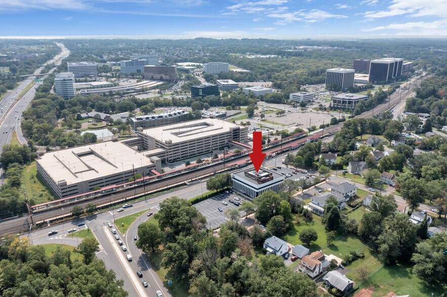 More Photos Of 75 Lincoln Hwy, Iselin Medical For Lease