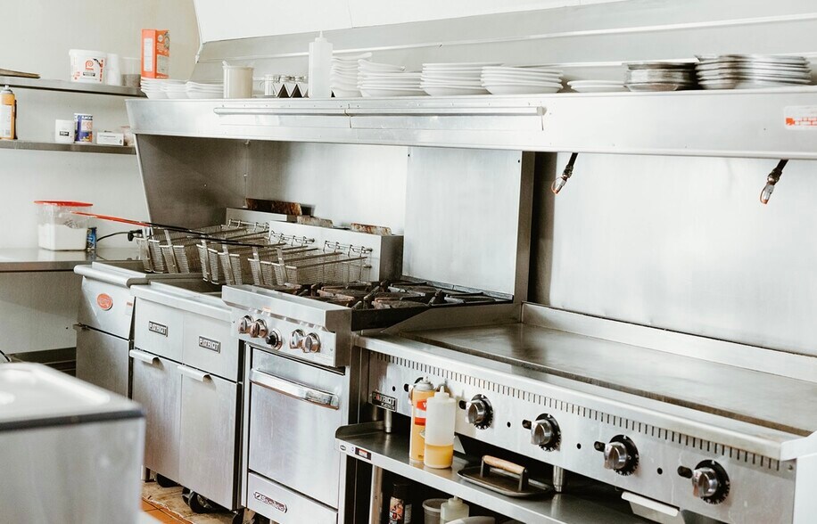 More Photos Of 2982 US Highway 63, Barronett Restaurant For Sale
