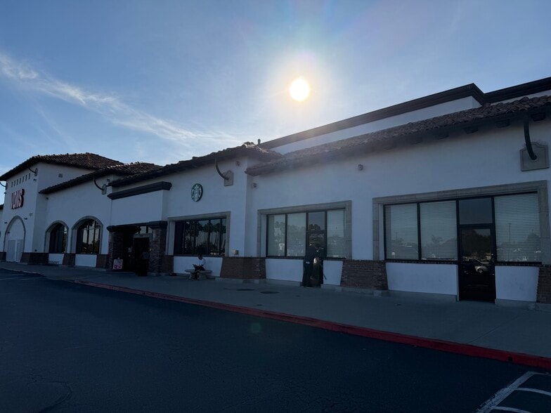 More Photos Of 24325 Crenshaw Blvd, Torrance Freestanding For Lease