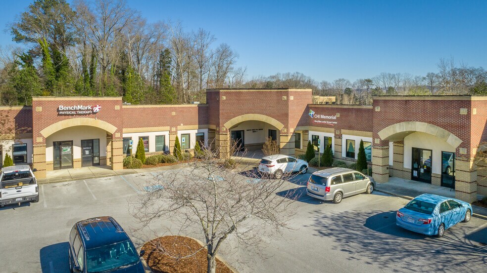 More Photos Of 5022 Old Godsey Ln, Hixson Medical For Lease