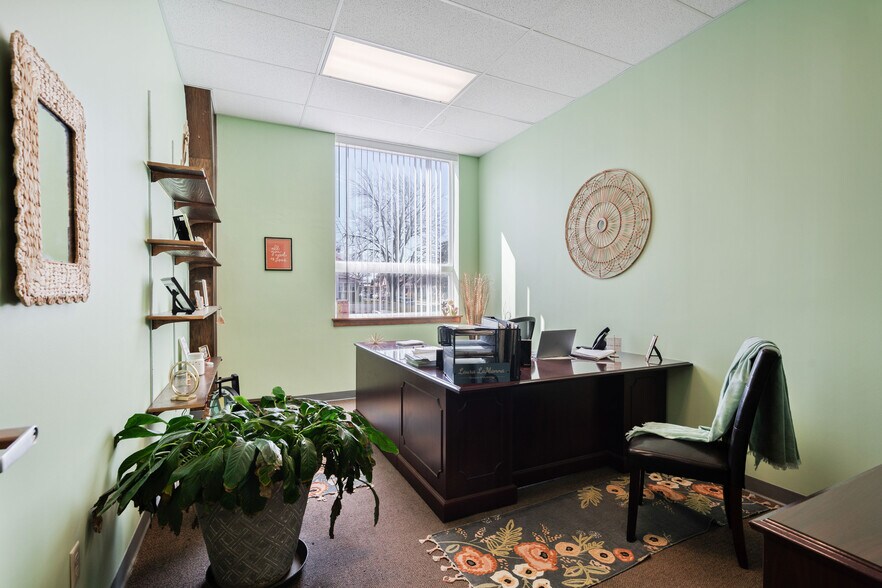 More Photos Of 618 S Main St, Kokomo Specialty For Sale