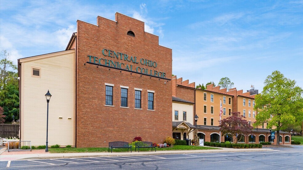 Primary Photo Of 200 N Whitewoman St, Coshocton Office For Sale
