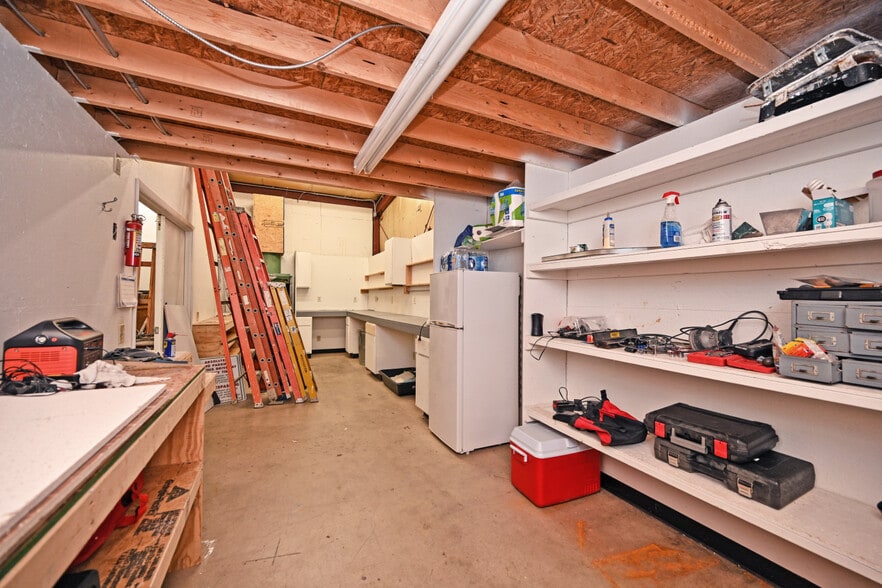 More Photos Of 1245 Tennessee Ave, Cincinnati Warehouse For Sale