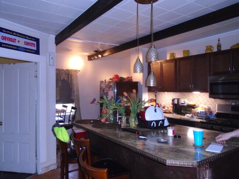 More Photos Of 1579 State St, New Haven Religious Facility For Sale