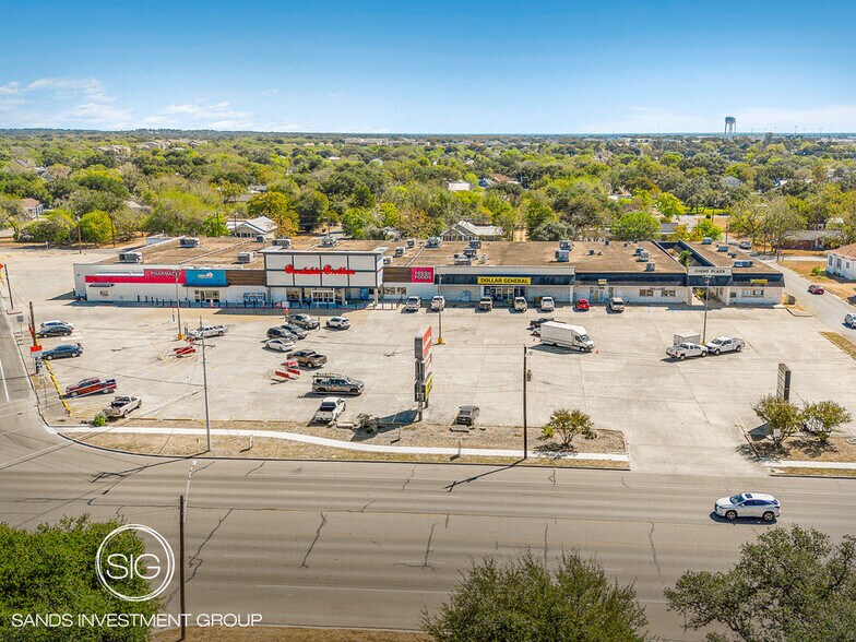 Primary Photo Of 1100-1161 N Esplanade St, Cuero Storefront For Sale