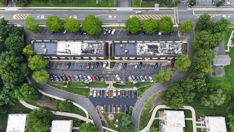 More Photos Of 236-246 N Main St, New City Medical For Lease