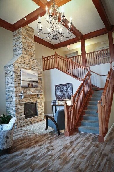 More Photos Of 231 Market Dr, Perham Hotel For Sale