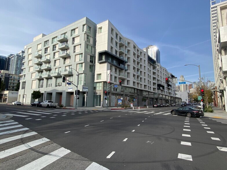 Primary Photo Of 1243 S Olive St, Los Angeles Apartments For Lease
