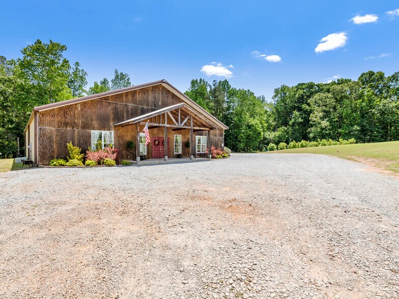 More Photos Of 665 N Hulett Rd, Villa Rica Winery Vineyard For Sale
