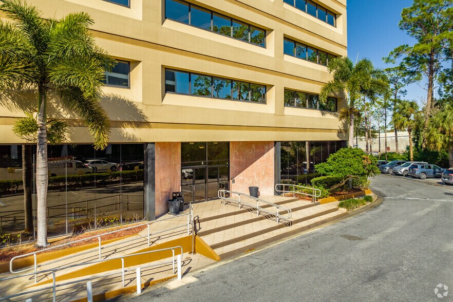 More Photos Of 26750 US Highway 19 N, Clearwater Medical For Lease