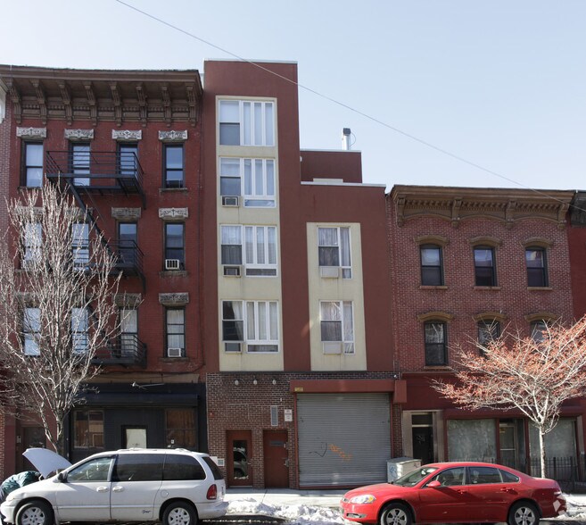More Photos Of 149 Franklin St, Brooklyn Storefront Retail Residential For Sale