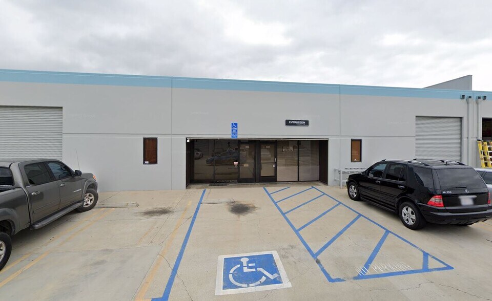 More Photos Of 24418 S Main St, Carson Flex For Lease