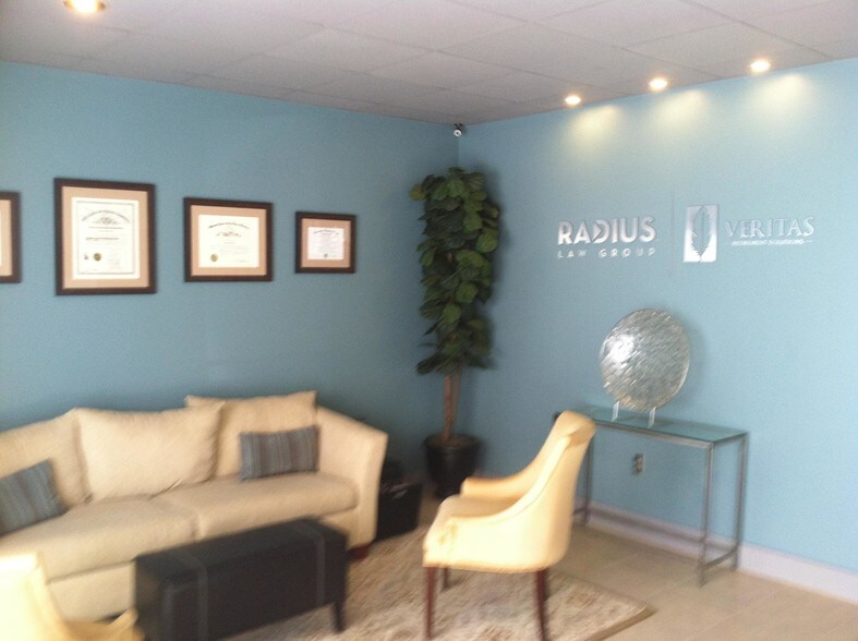 More Photos Of 1000 Van Buren Ave, Indian Trail Flex For Lease