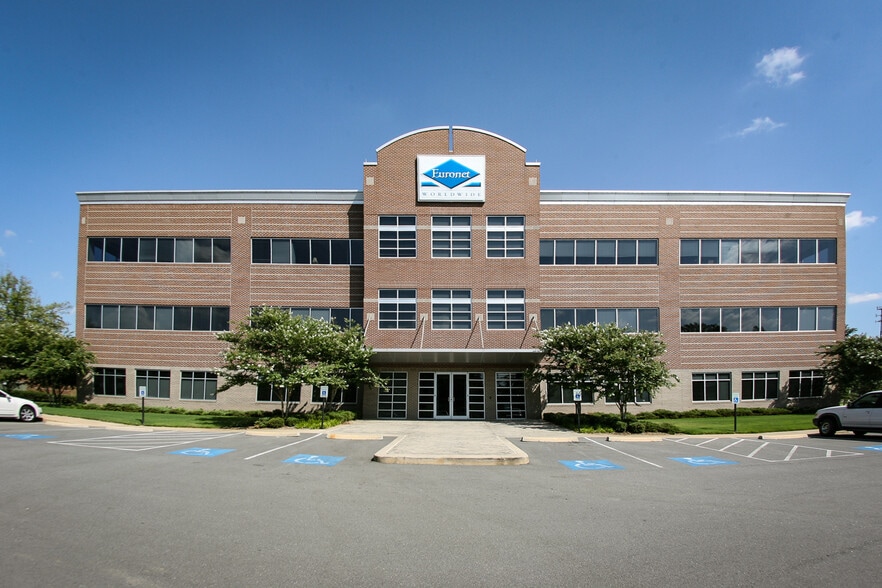 Primary Photo Of 17300 Chenal Pky, Little Rock Office For Lease
