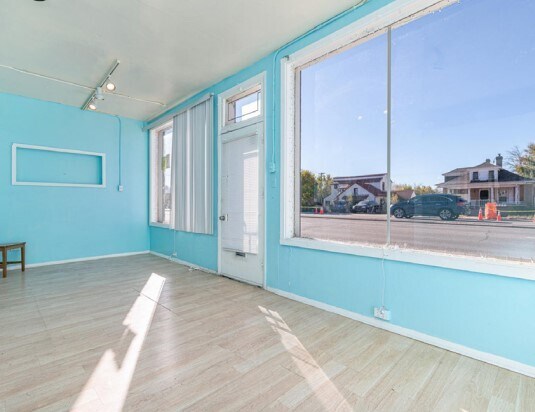 More Photos Of 4064 S Broadway, Englewood Freestanding For Sale