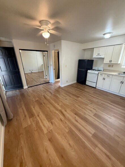 More Photos Of 101 Elliott St, Winters Apartments For Sale