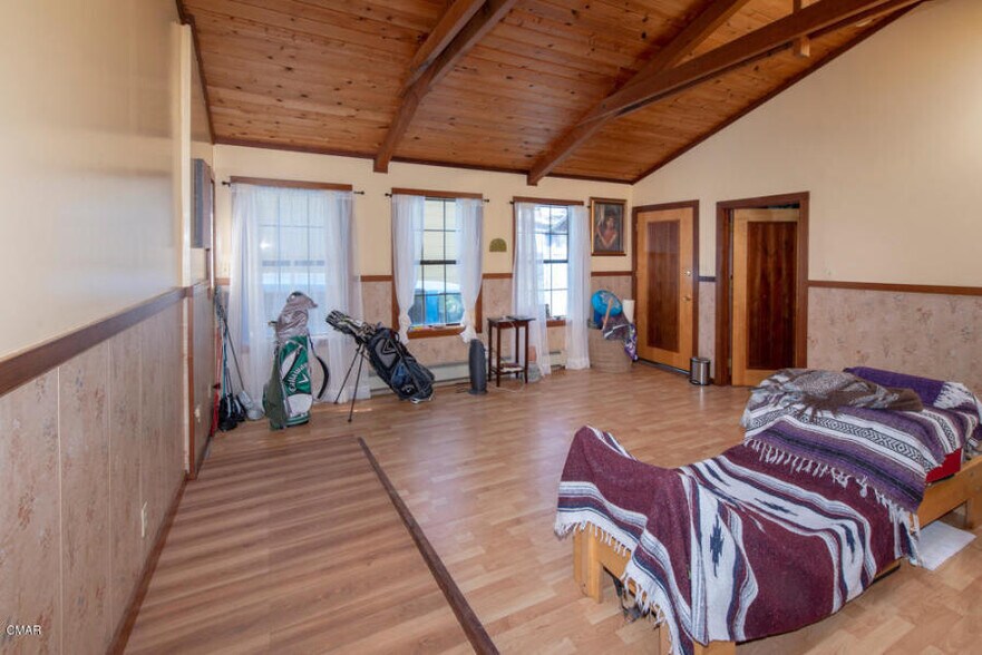 More Photos Of 37040 N Highway 1, Westport Hotel For Sale