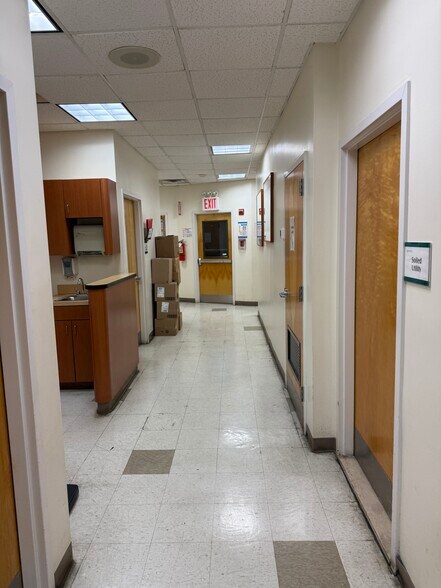 More Photos Of 4422 9th Ave, Brooklyn Apartments For Lease