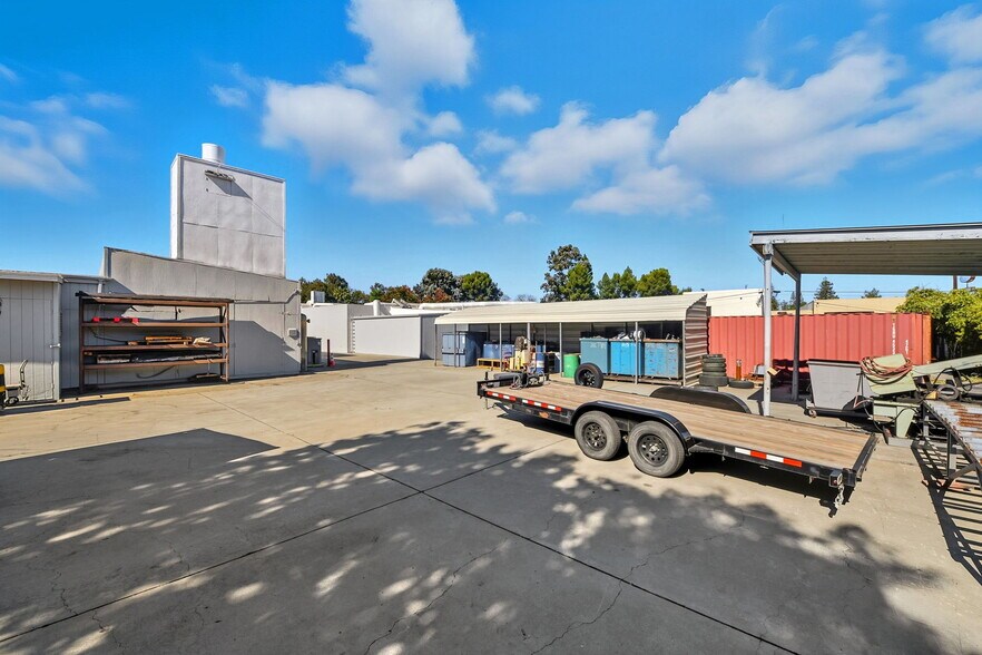 More Photos Of 1180 N 5th St, San Jose Manufacturing For Sale