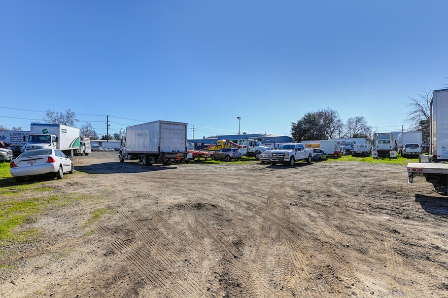 More Photos Of 1441 Richards Blvd, Sacramento Service For Lease