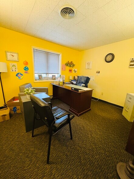 More Photos Of 304 Hoffman St, Elmira Office For Sale