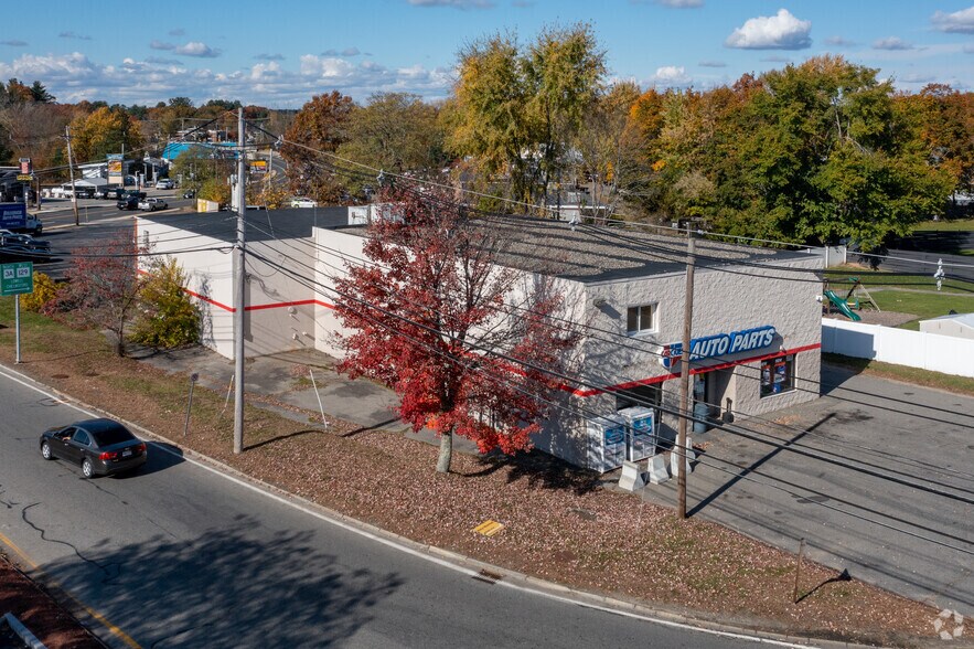 Primary Photo Of 308 Boston Rd, Billerica Service Station For Lease