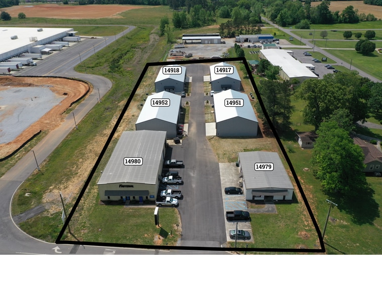 Primary Photo Of 14918 Mary Alice Way, Athens Unknown For Lease