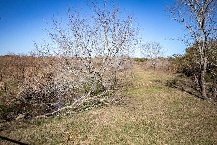 More Photos Of 6498 Highway 35 North, Rockport Land For Sale