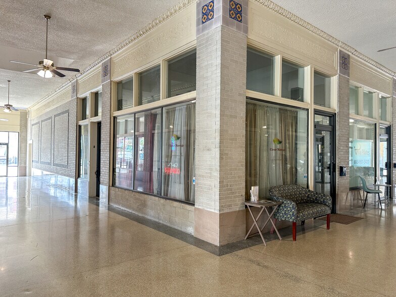 More Photos Of 104 W Reynolds St, Plant City Storefront Retail Office For Sale
